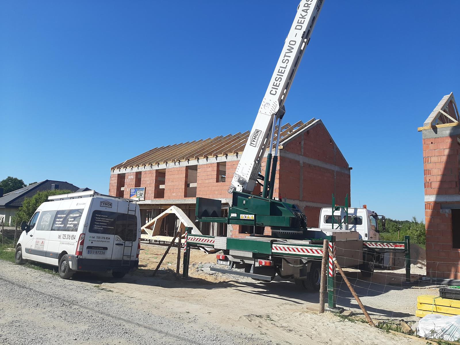 ARP Inwestycje - montaz wiązarów